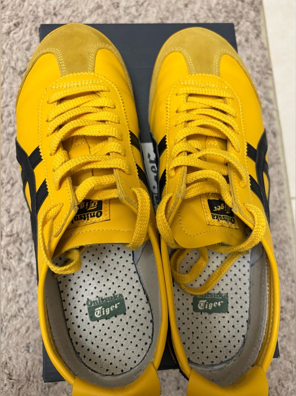 Onitsuka Tiger Yellow/Black Mexico 66 Sneakers -Unisex. Excellent condition. - Picture 5 of 6
